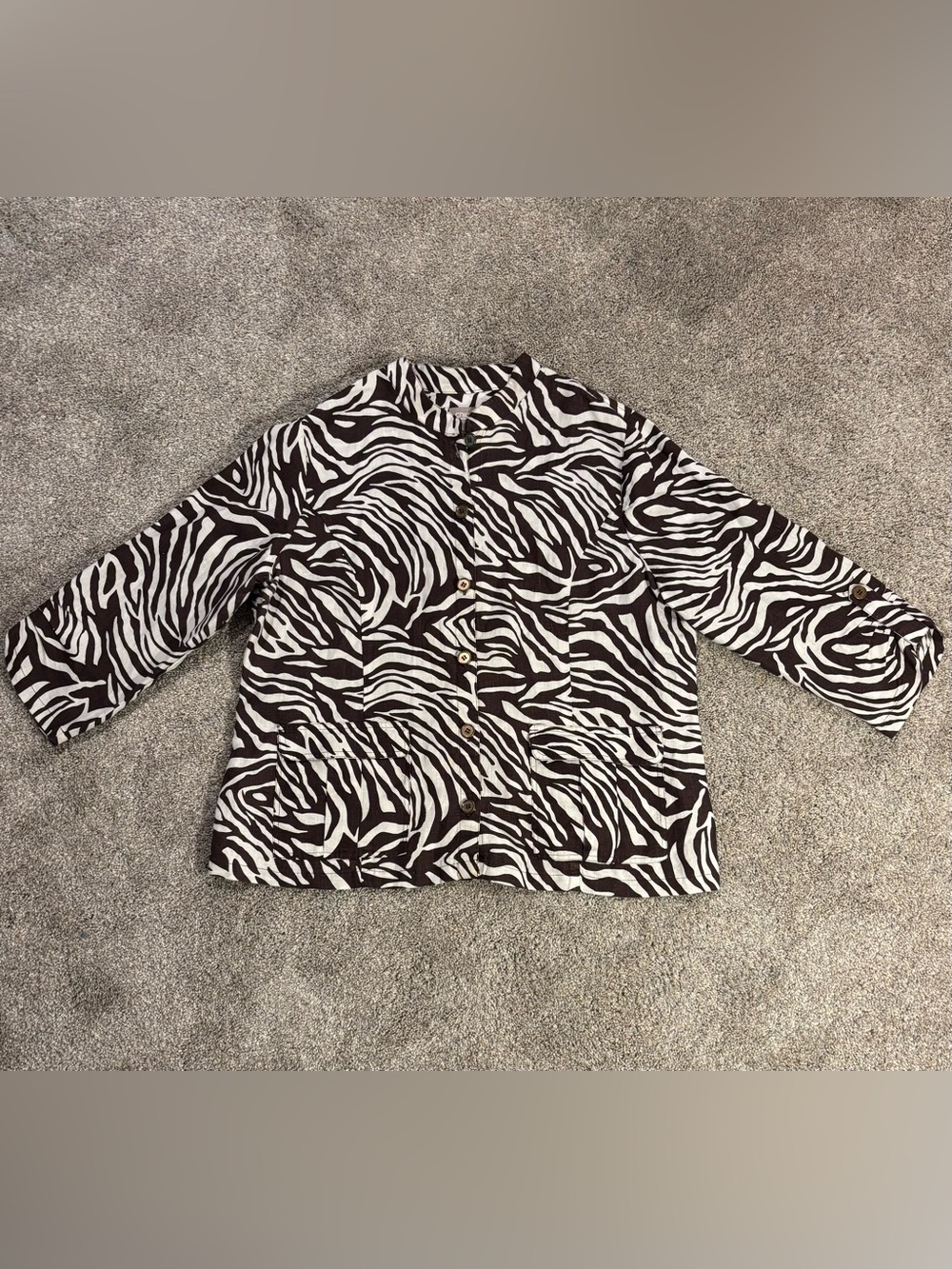 Chico's Women's Size 3 Brown White Zebra Animal Print 3/4 Sleeve Linen Blouse